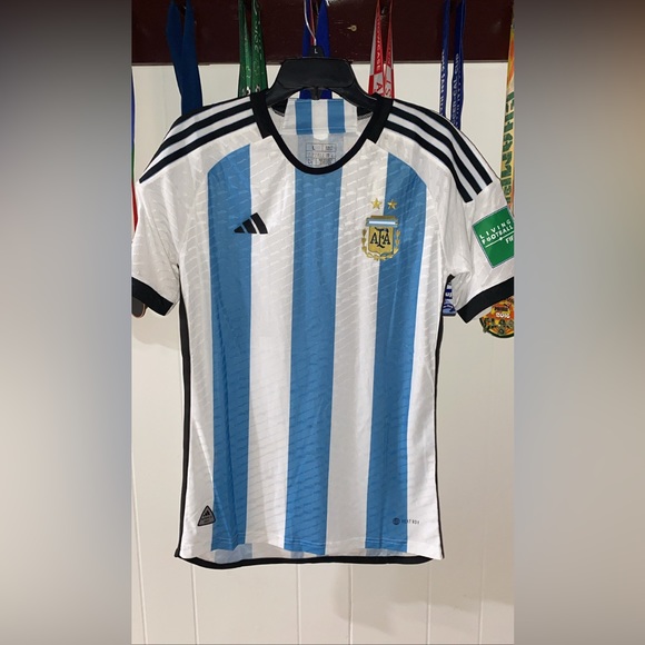 Authentic Argentina Home jersey - Picture 1 of 6